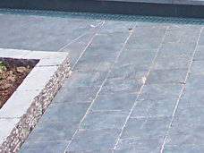 Bestraten onderheid terras